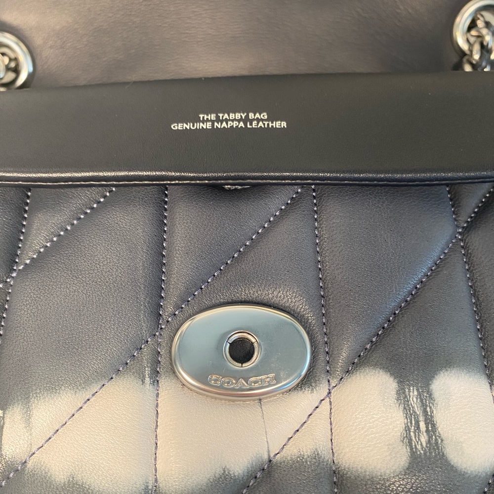 New Coach Tabby 26 Quilted Nappa Leather Tie Dye - Picture 13 of 16